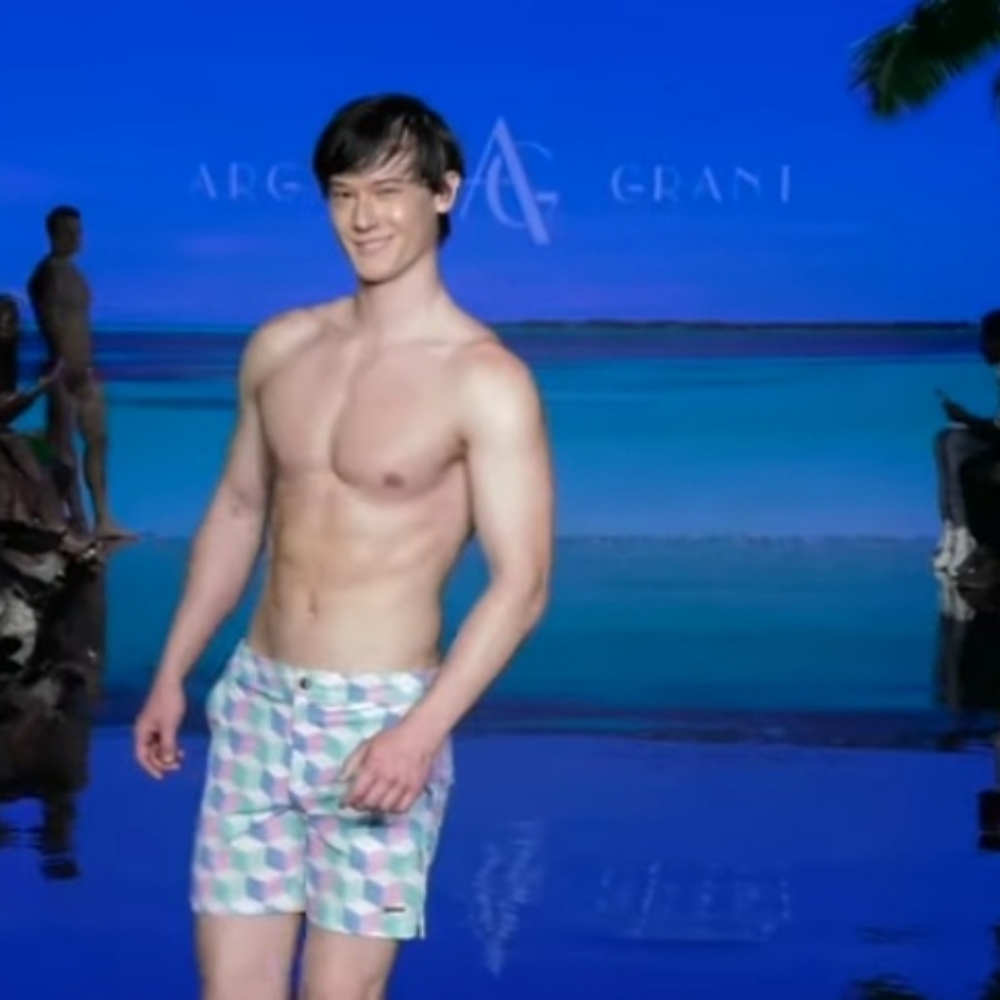 Argyle Grant BNWT Sz 32 Men Board Shorts